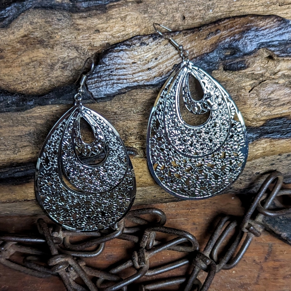 dangle hook earrings